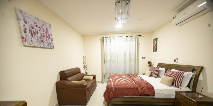 Interior23